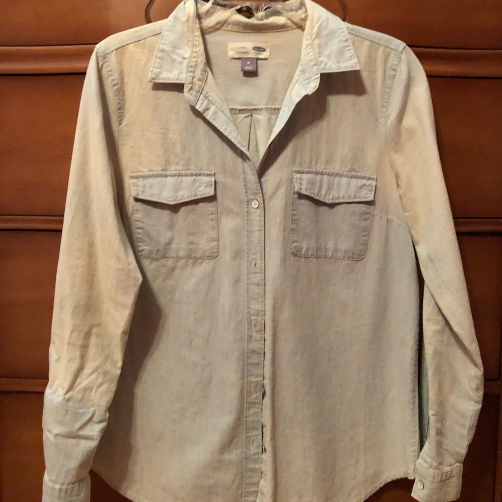 OLD NAVY Women’s Button Down Shirt, Size Medium